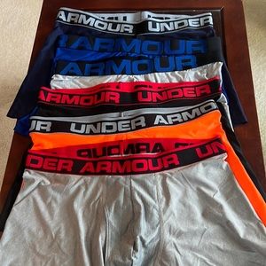 Bundle of 6 UnderArmour Tech Boxerjocks - Large